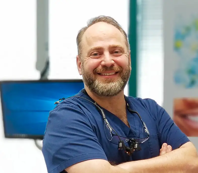 Dr. Oqba Tujjar